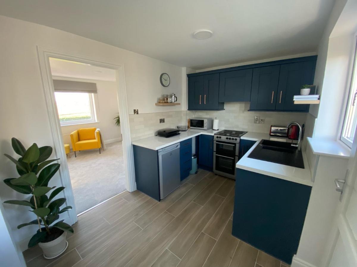 Sunny Hill View Apartment ลาฮินช์ ภายนอก รูปภาพ