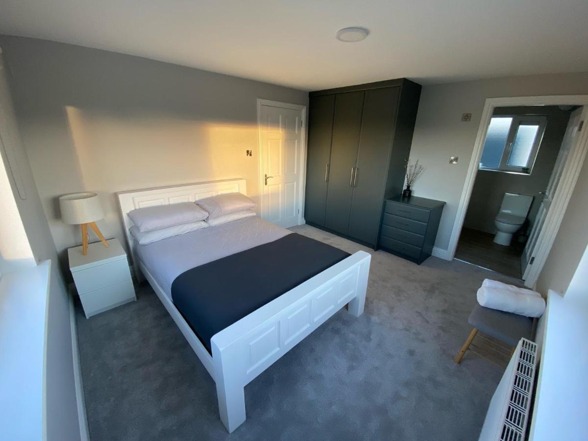 Sunny Hill View Apartment ลาฮินช์ ภายนอก รูปภาพ